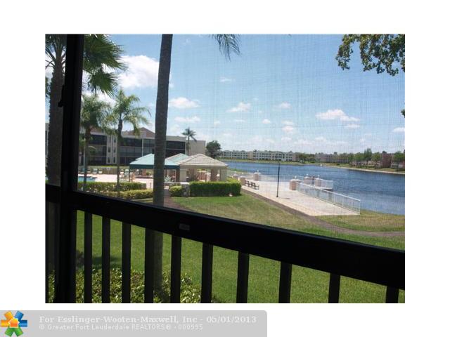 7433 FAIRFAX DR # 203, Tamarac, Florida 33321 