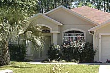 16 Poinciana Ln, Palm Coast, FL 32164 