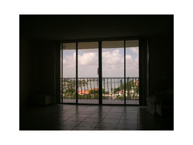 8777 COLLINS AV # 906, Surfside, Florida 33154 