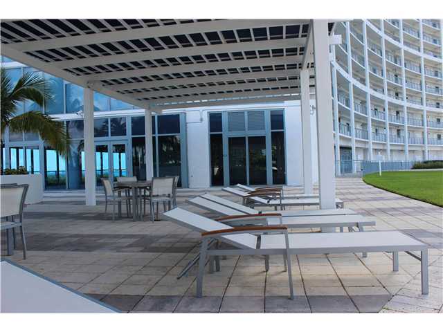 601 NE 36 ST # 2102, Miami, Florida 33137 
