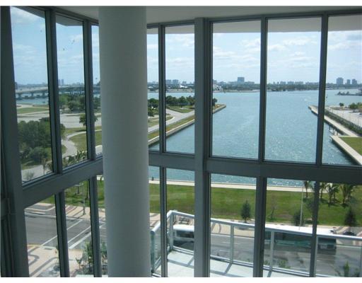 888 BISCAYNE BL # 706, Miami, Florida 33132 