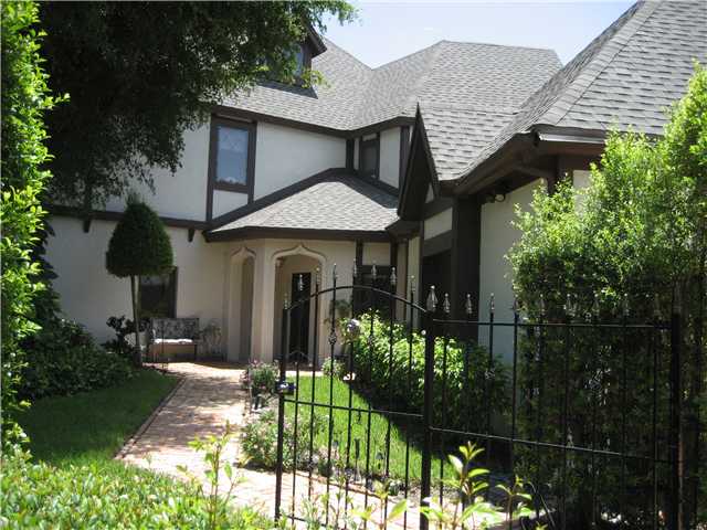 900 COCO PLUM WY, Plantation, Florida 33324 