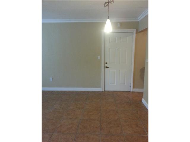 8603 SW 68 CT # 27, Pinecrest, Florida 33143 