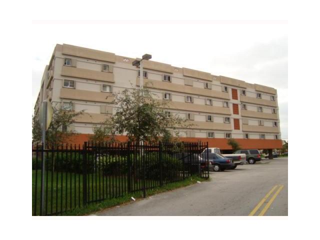 11000 SW 200 ST # 412, Miami, Florida 33157 