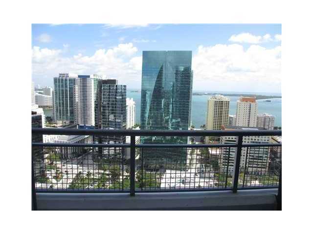 60 SW 13 ST # 3004, Miami, Florida 33130 