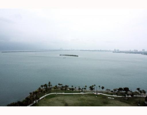 1900 N BAYSHORE DR # 1915, Miami, Florida 33132 