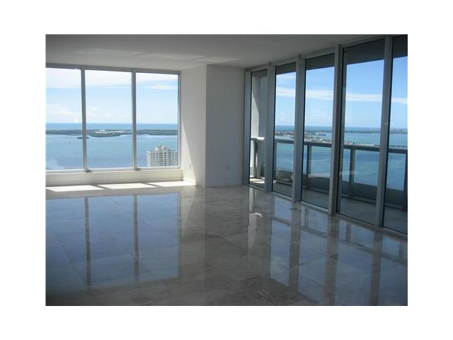 495 BRICKELL AV # 2501, Miami, Florida 33131 