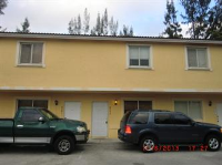 8299 99th St Unit B6, Hialeah Gardens, FL 33016 