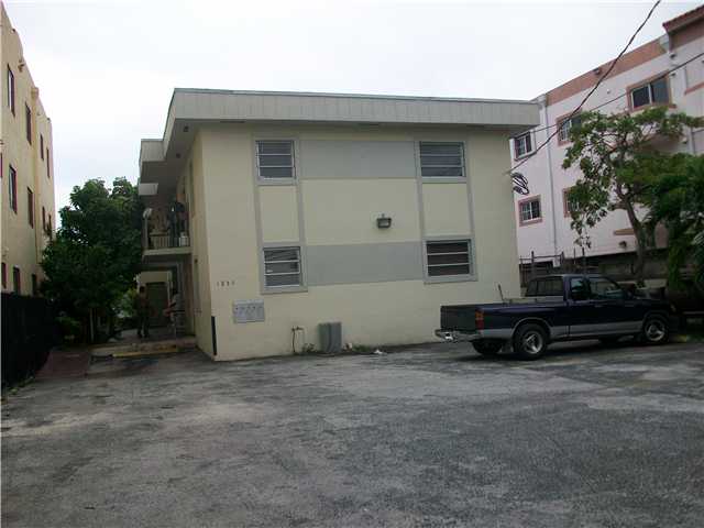 1230 NW 4 ST # 2, Miami, Florida 33125 