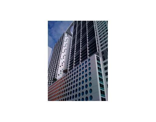500 BRICKELL AV # 2507, Miami, Florida 33131 