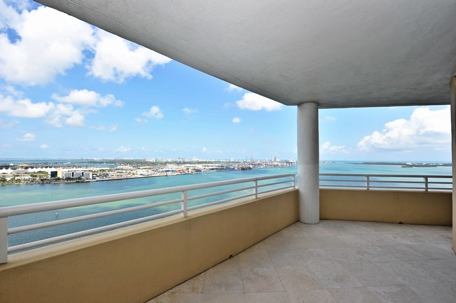 848 BRICKELL KEY DR # 2701, Miami, Florida 33131 