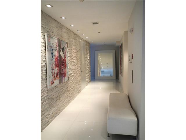1100 BISCAYNE BL # 5701, Miami, Florida 33132 