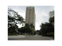 770 CLAUGHTON ISLAND DR # PH-03, Miami, Florida 33131 
