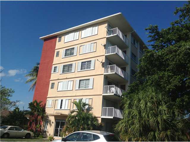1701 WASHINGTON ST # 401, Hollywood, Florida 33026 
