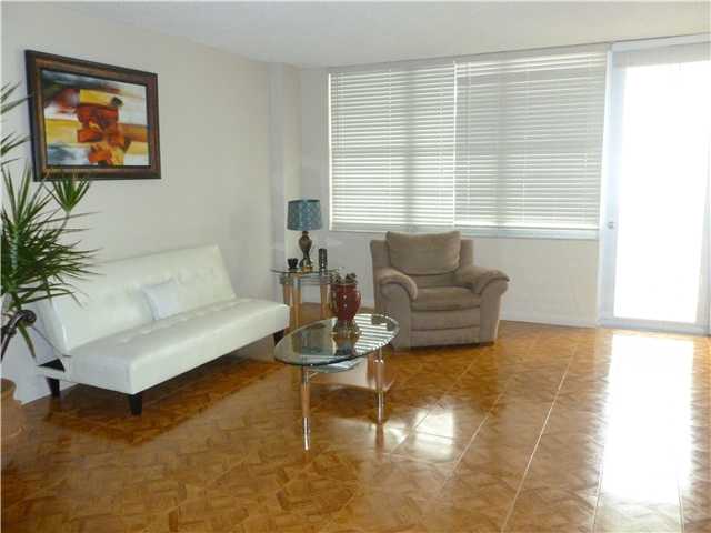 3725 OCEAN DR # 709, Hollywood, Florida 33019 