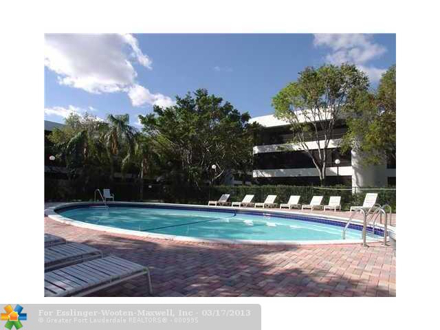 1470 SHERIDAN # 13, Hollywood, Florida 33020 