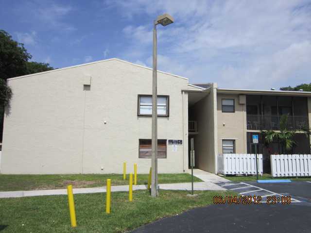 10370 SW 220 ST # 211, Miami, Florida 33190 