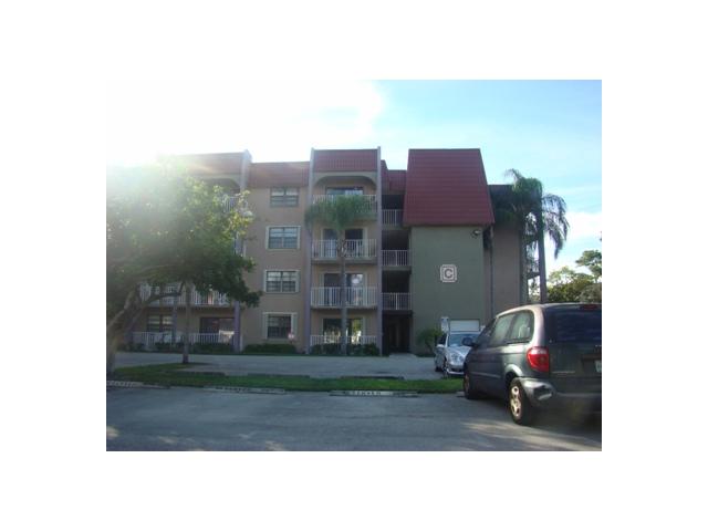 9301 SW 92 AV # 320-C, Miami, Florida 33176 