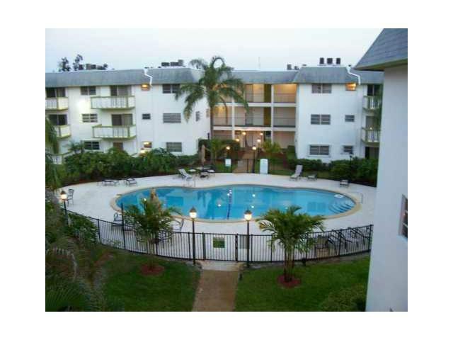 15205 NE 6 AV # D306, Miami, Florida 33162 