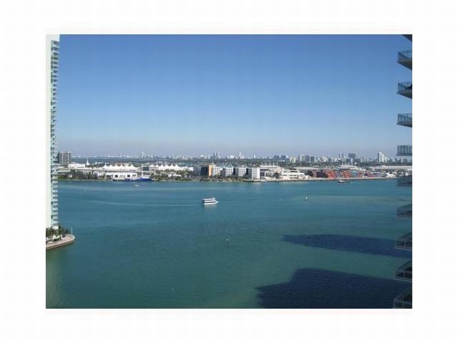 901 BRICKELL KEY BL # PH3807, Miami, Florida 33131 