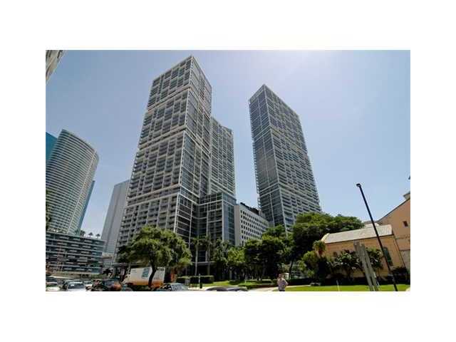 485 BRICKELL AV # 3701, Miami, Florida 33131 