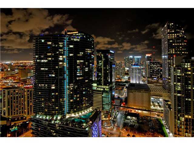 465 BRICKELL AV # 3804, Miami, Florida 33131 