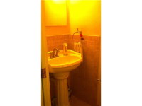 5 OLIVE DR # 14, Hialeah, Florida 33010 