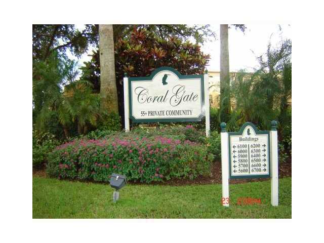 6930 MIAMI GARDENS DR # 1-114, Hialeah, Florida 33015 