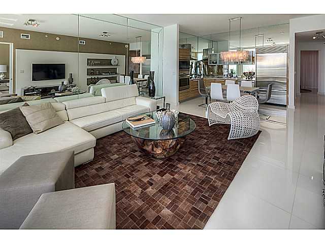 2020 N BAYSHORE DRIVE # 3204, Miami, Florida 33137 