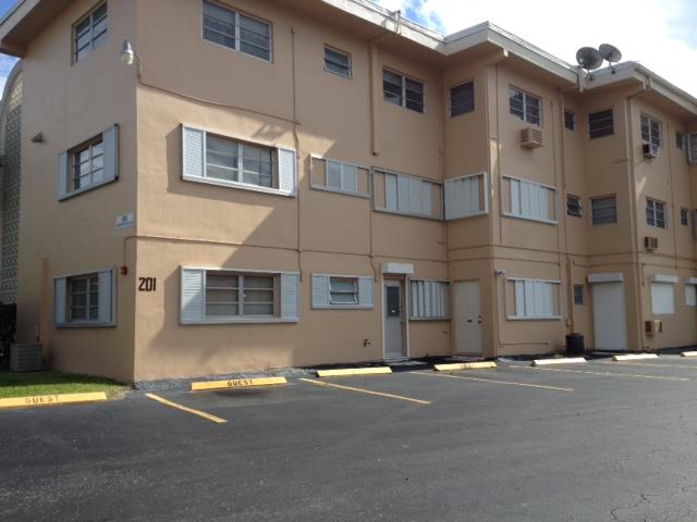 201 Ne 14th Ave Apt 12a, Hallandale, FL 33009 