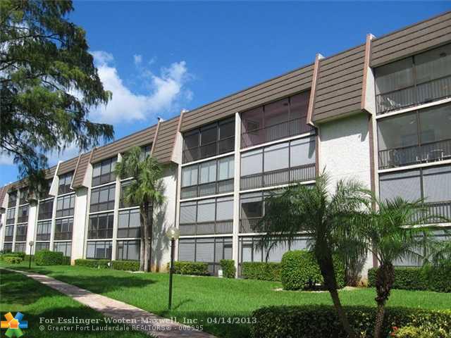 6100 NW 44TH ST # 403-2, Lauderhill, Florida 33319 