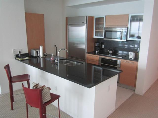 950 Brickell Bay Dr # 4111, Miami, Florida 33131 