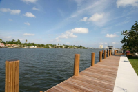 1010 S NORTHLAKE DR, Hollywood, Florida 33019 