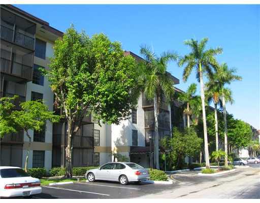 5570 NW 44TH ST # A 208, Lauderhill, Florida 33319 