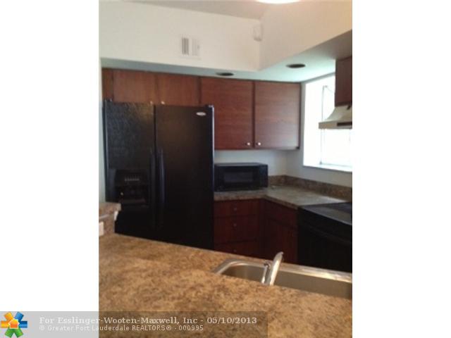 3460 N PINEWALK DR N # 322, Margate, Florida 33063 