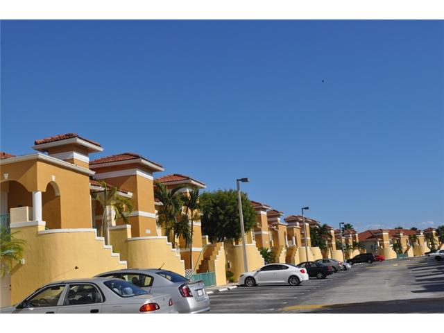6425 130 PL # 710, Miami, Florida 33183 