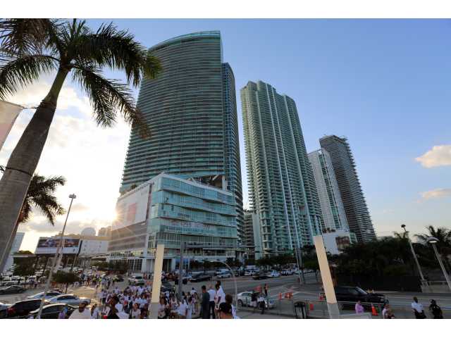 888 BISCAYNE BLVD # 4405, Miami, Florida 33132 