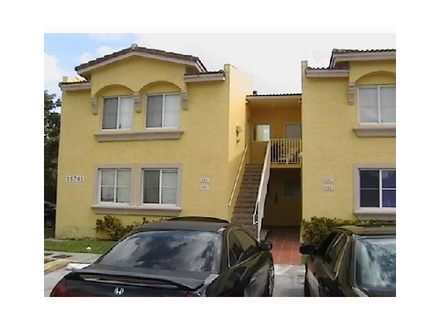 15741 SW 137 AV # 201, Miami, Florida 33177 
