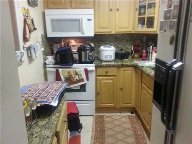 1725 W 60 ST # F-119, Hialeah, Florida 33012 