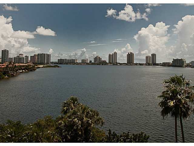 2800 ISLAND BL # 505, Aventura, Florida 33160 