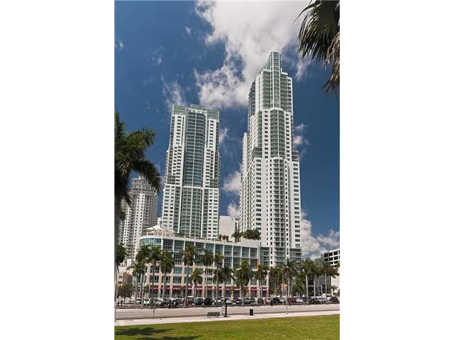 253 NE 2nd AVE Apt 1906, Miami, FL 33132 