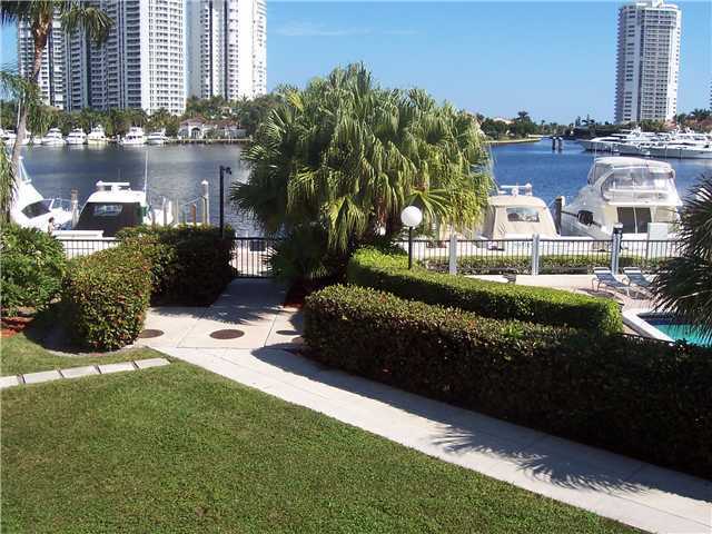 3571 MAGELLAN CR # 348-4, Aventura, Florida 33180 