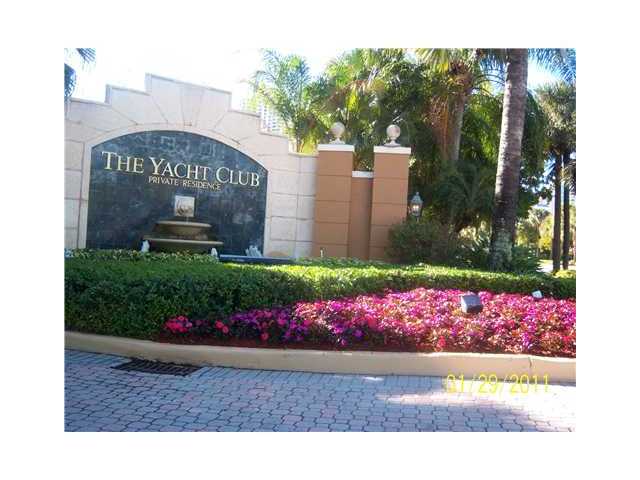 19601 COUNTRY CLUB DR # 7202, Aventura, Florida 33180 