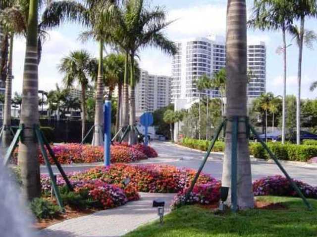 3600 MYSTIC POINTE DR # 1904, Aventura, Florida 33180 