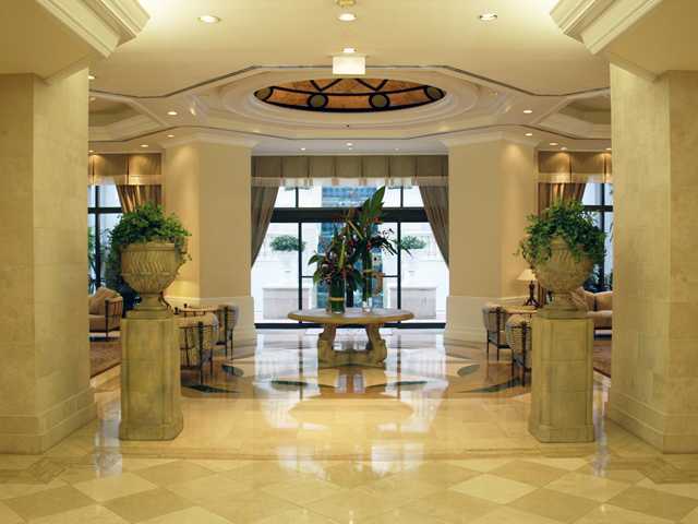 2000 ISLAND BL # PH-5, Aventura, Florida 33160 