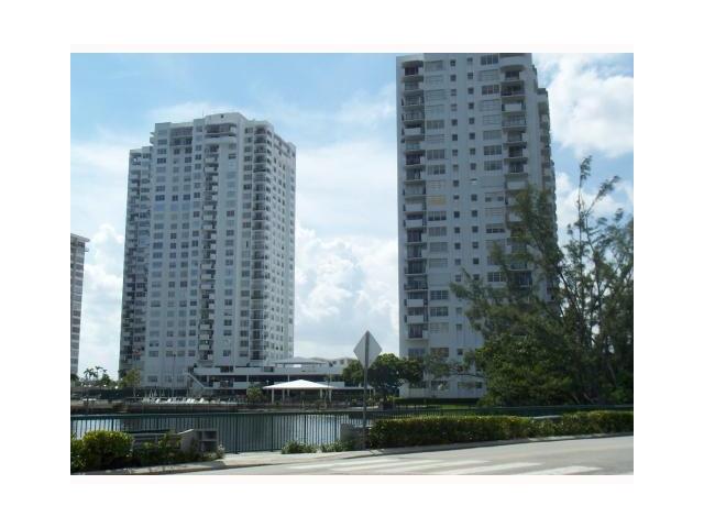 2750 NE 183 ST # 1404, Aventura, Florida 33160 
