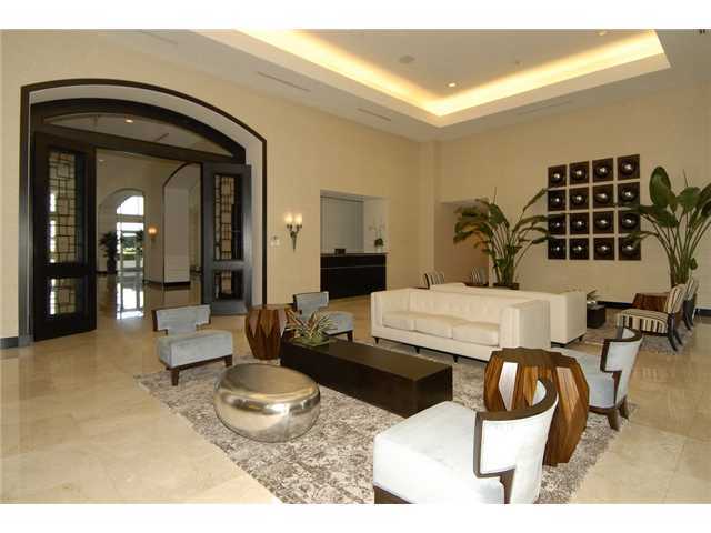 3301 NE 183 ST # 2405, Aventura, Florida 33160 