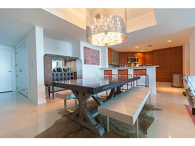 2627 S BAYSHORE DR # 806, Miami, Florida 33133 