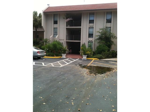 6751 N University Dr # 220, Tamarac, Florida 33321 