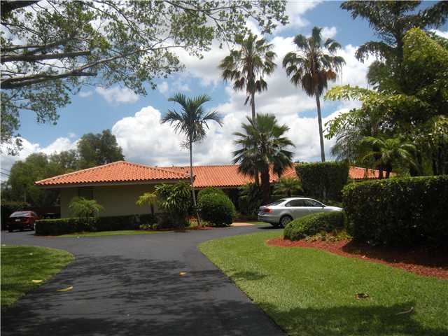 11205 SW 93 CT, Miami, Florida 33176 